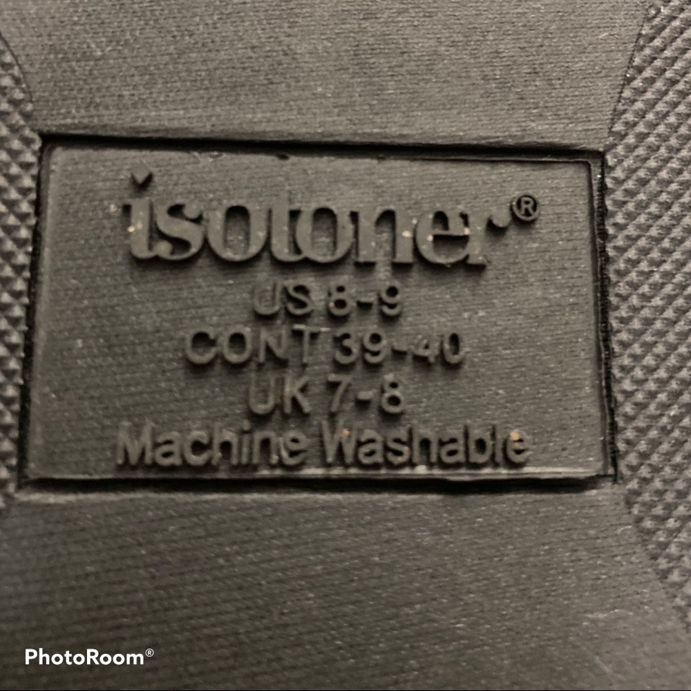 Isotoner Slippers - Picture 7 of 7